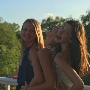 Meet your Posher, Bella